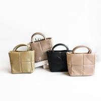 ราคา EDOSSBAGS | กระเป๋าสะพายข้าง | กระเป๋าทรงเอ | ถุงเก็บฝุ่นฟรี เอโดส์ (40255736621)
