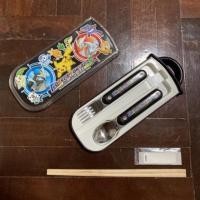 ราคา ชุด ช้อม ส้อม ตะเกียบ โปเกม่อน สแตนเลส ด้ามจับพลาสติก พร้อมกล่องใส่ spoon fork pokemon (3991513493)