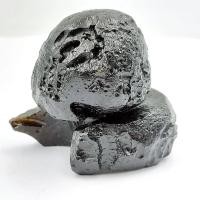 ราคา คู่สะเก็ดดาวไทยสีดำ Tektite หรืออุลกมณี สามารถตั้งวางซ้อนกันได้ (2ชิ้น, 64กรัม) (21383193520)