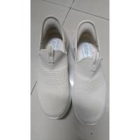 ราคา รองเท้าผ้าใบผู้หญิง สีขาว Skechers Slipin Air cooled Memory Foam มือ 1 แท้ ขนาด US6 Eur36 (43907461373)