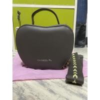 ราคา กระเป๋า CHOBERRY ทรงแอปเปิ้ล สีน้ำตาลเทา กระเป๋าสะพายข้าง (17486097872)