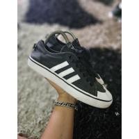 ราคา Adidas สีดำแถบขาว ไซร้ 41.5/26 มือสองของแท้ (45409879080)