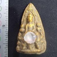 ราคา พระเลี่ยงสองหน้าเนื้อดิน ติดเม็ดพระธาตุ กรุดอยไซ (42556488037)