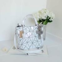 ราคา กระเป๋าสะพาย//ถือ David Jones ลาย Limited edition (11702409391)