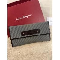 ราคา กระเป๋าสตางค์ Salvatore Ferragamo แบบ long wallet ของแท้ (11226635383)