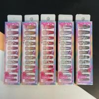 ราคา (ยกโหล 12 ชิ้น) No.1106 เล็บปลอม เล็บปลอมตุ้งติ้ง เล็บปลอมติดเพชร เล็บปลอมสวย คละลายคละสี (26686998574)