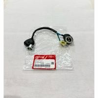 ราคา ขั้วไฟหน้า HONDA (แท้ศูนย์ ) WAVE125i / S / เวฟ125i / S ไฟเลี้ยวบังลม (55151000034)