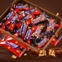 ราคา แซนวิชถั่วลิสงช็อกโกแลตทั้งกล่องผู้ถืออิฐแถบยาวขนาดเล็ก Snickers Influencer สินค้าปีใหม่ขนม Candy Gift Pack 0.5 กก.bcse (56910916447)