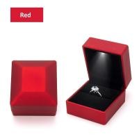ราคา กล่องแหวนหมั้น กล่องของขวัญ กล่องเครื่องประดับ แหวนหมั้น แหวนไวน์แดง ไฟ LED สําหรับงานแต่งงาน วันวาเลนไทน์ (23389284187)