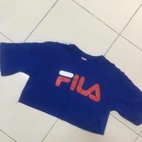 ราคา เสื้อยืด ครอปสั้นสกรีน FILA (4131868530)