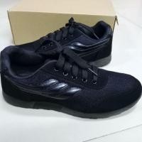 ราคา รองเท้าเซฟตี้ผ้าใบหัวเหล็ก ทรงสปอร์ต สีดำ (1851901940)