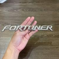 ราคา โลโก้ Fortuner สําหรับรุ่น Toyota Fortuner (47956147186)