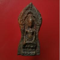 ราคา พระร่วงนั่ง (หูยาน)ซุ้มเรือนแก้ว สุโขทัย Sitting Phra Ruang (Hu Yan), Ruean Kaew facade, Sukhothai เนื้อดินว่านมงคล 108 (22768654093)