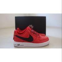 ราคา Nike AIR FORCE1 มือสองสภาพสวยๆ (1923713593)