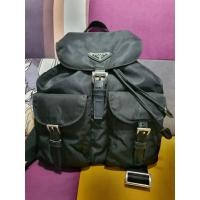 ราคา กระเป๋าเป้ Prada Black Nylon Shoulder bag : Italy แท้ ผ้าไนล่อนสีดำขลับ ใบเล็ก มือสอง (17273011644)