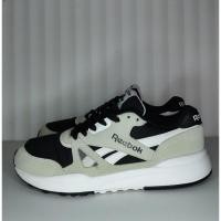 ราคา รองเท้า REEBOK ROYAL FLAG (44474694322)