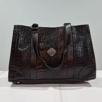 ราคา กระเป๋าสะพาย ใบใหญ่ ลายหนังจระเข้ Coldwater Creek สีน้ำตาล มือสอง (43079241782)