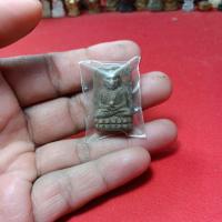 ราคา พระผงหลวงปู่ทวดวัดพะโคะปี2560 (51550308286)