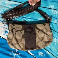 ราคา กระเป๋าสะพายข้างcoachแท้ ขนาด10นิ้ว สวยๆมือ2+กระเป๋า1ชิ้น (4134295871)