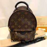 ราคา Used like new lv backpack mini DC 18 (2294547926)