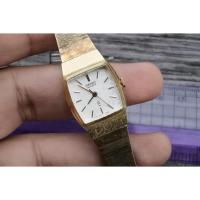 ราคา นาฬิกา Vintage มือสองญี่ปุ่น Seiko Gold Plated 4301 3000 White Dial ผู้หญิง ระบบ Quartz รูปทรงเบาะ 20mm ใช้งานได้ปกติ (27618149442)
