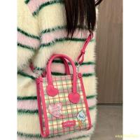 ราคา พร้อมส่ง #กระเป๋าสะพายไหล่ข้างเดียวแบบใหม่ของผู้หญิง Messenger กระเป๋าทรงสี่เหลี่ยมขนาดเล็ก (23732391560)