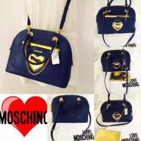 ราคา Love Moschino กระเป๋าสะพายของแท้ ของใหม่ มือหนึ่ง (6070023787)