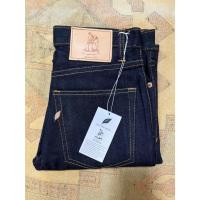 ราคา ยี่ห้อ PURE BLUE JAPAN กางเกงยีนส์ชาย มือ1 ริมแดง ทรงขากระบอกเล็ก เอว 28 (19486926029)