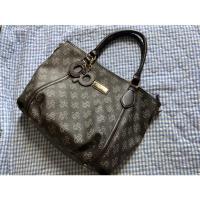 ราคา กระเป๋า pierre cardin paris พร้อมพวงกุญแจ (13204393284)