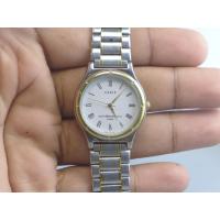 ราคา นาฬิกา Vintage มือสองญี่ปุ่น ALBA CARIB V701 6370 QUARTZ ผู้ชาย ทรงกลม กรอบ 2 กษัตริย์ หน้าขาวสายสแตนเลส 2 กษัตริย์33mm (48902035140)