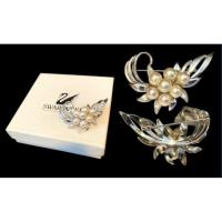 ราคา เข็มกลัด swarovski ประดับมุข ของใหม่เก่าเก็บ สภาพดี (43959525449)
