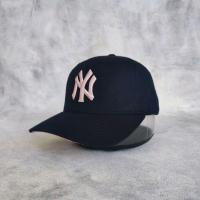 ราคา หมวกเบสบอล MLB NY Yankees สีดําและสีชมพู (22080515015)