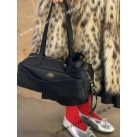 ราคา Balenciaga คุณภาพดี carrie Bowling Bag belenciaga Bowling กระเป๋าสะพายกระเป๋าถือขนาดใหญ่ความจุ Underarm Bag carriehobo สไตล์ใหม่ Daily Travel Must-Have Leisure Casual (54761276616)
