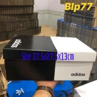 ราคา COMBO 5 กล่องรองเท้า ADIDAS ขนาด 37,5x26,5x13cm (24727970036)
