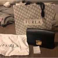 ราคา Furla Metropolis Shoulder Black (2815488827)