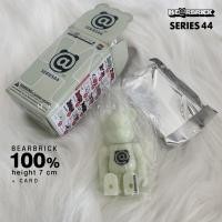 ราคา Bearbrick ของแท้, พร้อมส่ง | BE@RBRICK BASIC ตัวอักษร 100% | BE@RBRICK SERIES 44 (18347705767)