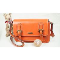 ราคา กระเป๋าสะพาย cross body ยี่ห้อ charles and keith แท้ 100% (5436996210)