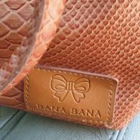 ราคา กระเป๋าBana Bana มือสอง หนังงูสีน้ำตาลอมส้ม สภาพสวยมากค่ะ (1972664178)