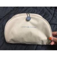 ราคา กระเป๋าใส่เครื่องสำอาง Lacoste สีครีม ของแท้‼️ ((สินค้าใหม่)) (15338135330)