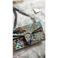 ราคา กระเป๋าสะพาย Gucci Dionysus Small ลิมิเต็ด ปักผึ้งและดอกไม้ (หายาก!) แท้ (19021969825)