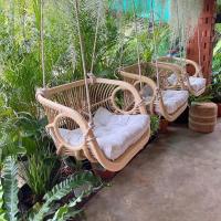 ราคา ถูกที่สุดพร้อมส่ง ชิงช้าหวายแท้ ขนาด1ที่นั่ง รวมเบาะนุ่มๆ+เชือกผูก Swing Chair rattan (22414773421)