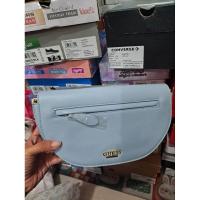 ราคา Guess counter กระเป๋าด้านนอก Guess singapore (41355798404)