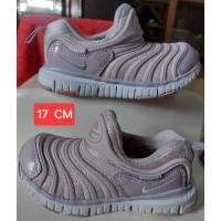 ราคา ✨️รองเท้าผ้าใบเด็กงานแบรน์แท้ มือ 2 ❄️NIKE❄️ (19496595377)