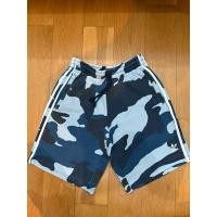 ราคา กางเกงขาสั้น ยี่ห้อ Adidas ลายพรางทหารสีฟ้า รุ่นฮิต ขนาด XS สวยใส่สบาย สภาพดีค่ะ ของแท้100% (24687121882)