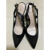 ราคา รองเท้าส้นสูง ส้นเข็ม ไซส์ 37 Charles and Keith สีดำหนัง รัดส้น (24061115802)