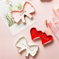 ราคา โบว์รูปหัวใจเซรามิกสีทอง-ทาสีเครื่องประดับแผ่นแหวนสร้อยคอแผ่นขนมขบเคี้ยวถาดลูกตุ้มอุปกรณ์ประกอบฉาก (50861348741)