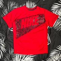 ราคา เสื้อกีฬามือสอง NIKE BIGLOGO สีแดง แท้ (24581069621)