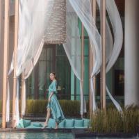 ราคา FLAT2112 FT73 : RUFFLE SILK WRAP ใส่ครั้งเดียว (2751802314)