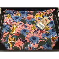 ราคา กระเป๋าหูรูด kloset size S (1669569299)