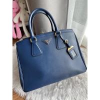 ราคา ❌ติดจอง❌Prada Blue Saffiano Lux Leather Parabole Tote Size 33 (13533079614)